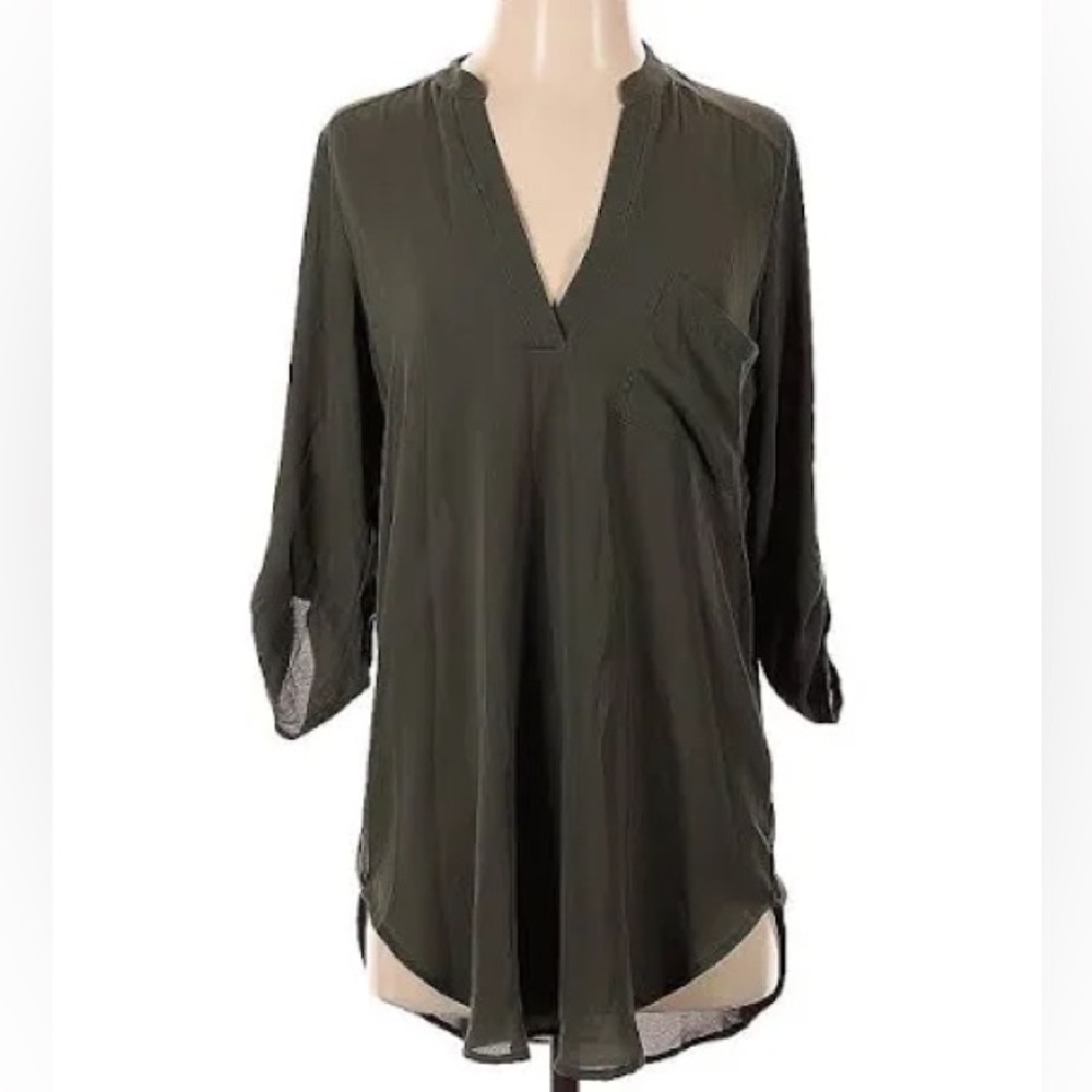 Lush Army Green V-Neck 3/4 Length Sleeve Tunic Top